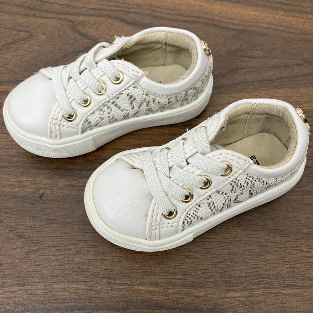 Michael Kors kids Sneakers Size 2